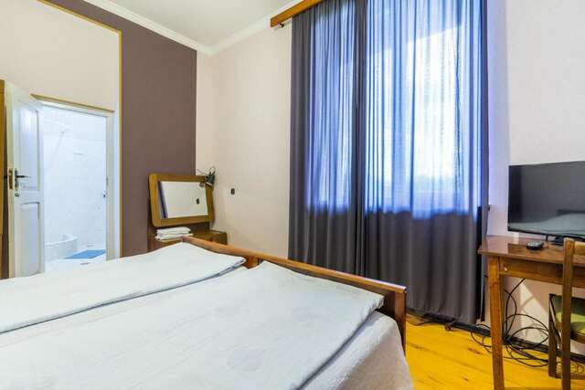 Отели типа «постель и завтрак» Zeus Olimpo Hotel Телави-43